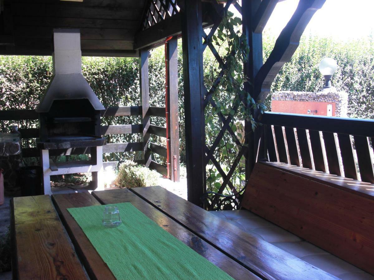 Apartma Jelka Novigrad Istria Exteriör bild