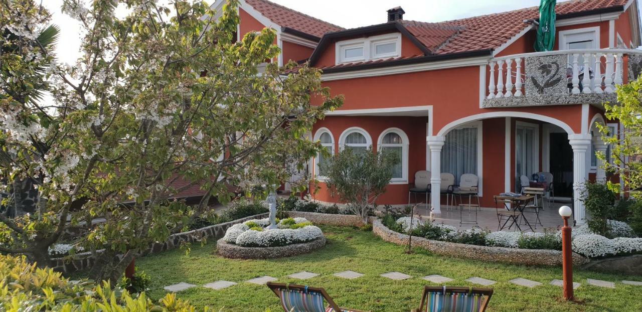 Apartma Jelka Novigrad Istria Exteriör bild